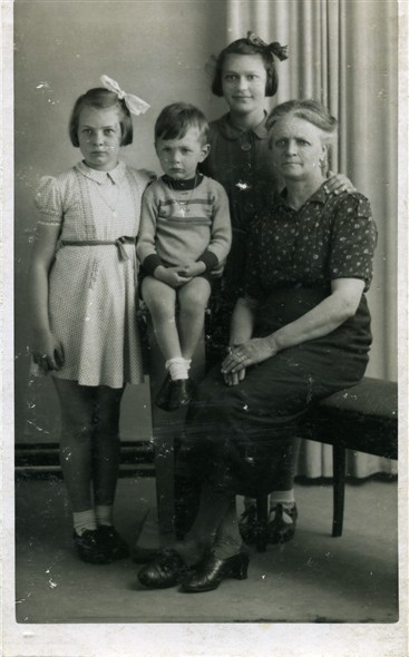 Photo:My sister Ida, me, my Aunt Olga and my Grandmother Maddalena Petrucco (grandmother) in 1943