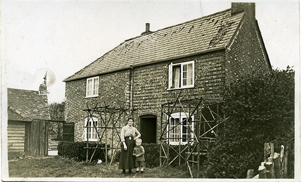 Photo:Gran Lillywhite at 148 Stoughton, West Sussex, with youngest son Charles Frederick (1924?)