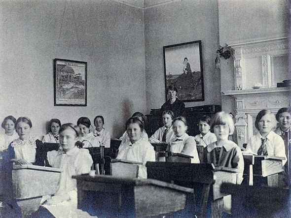 Photo: Illustrative image for the '8. St Mary's Hall School' page
